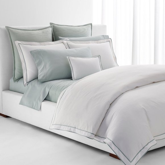 Lauren Ralph Lauren Spencer Matelasse Coverlet in Sage Size King + 2 Euro Shams
